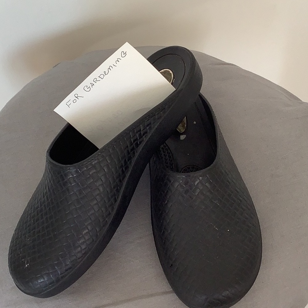 Garden shoes